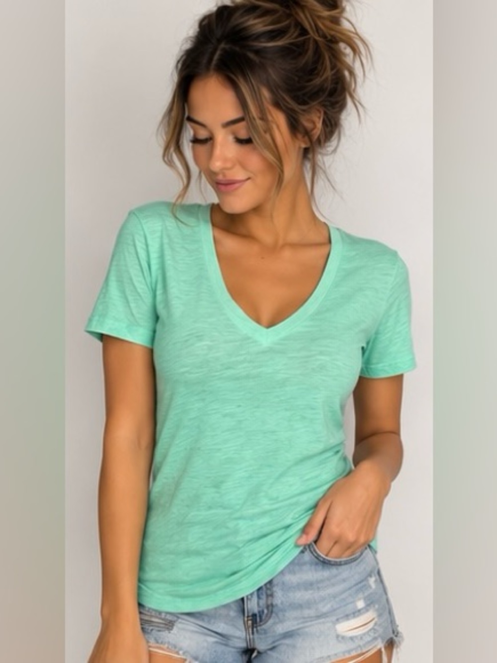 PINK Victoria’s Secret Mint Green V Neck Tee XS Fitted Soft Basic Top